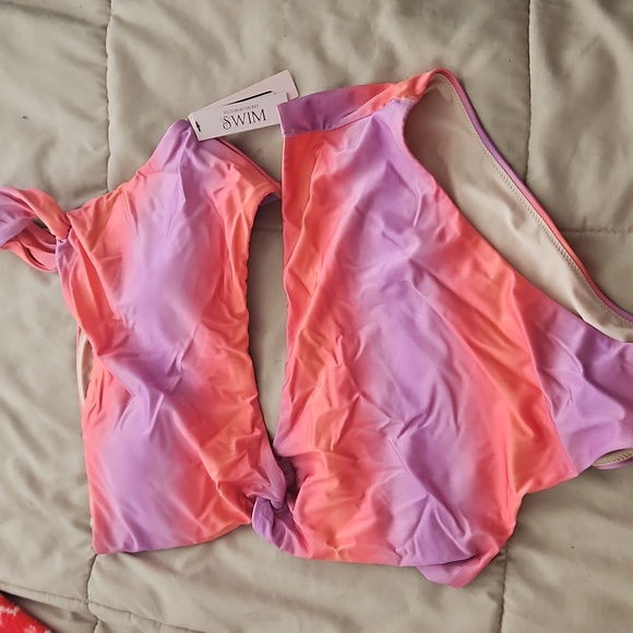 VS swimsuit One Piece - Picture 1 of 4